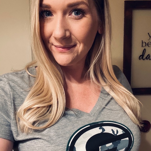 Meet your Posher, Tara - Picture 1 of 1